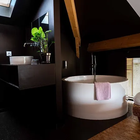 La Metairie Du Clos Saint Louis 3*