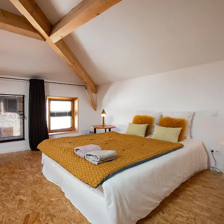 La Metairie Du Clos Saint Louis Bed & Breakfast 3*