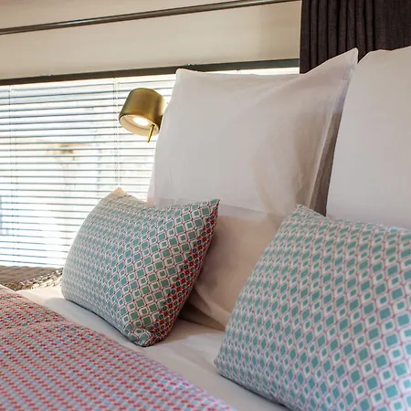 La Metairie Du Clos Saint Louis Bed & Breakfast