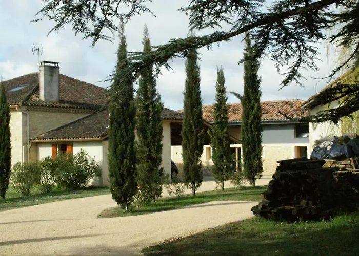 La Metairie Du Clos Saint Louis Montréal