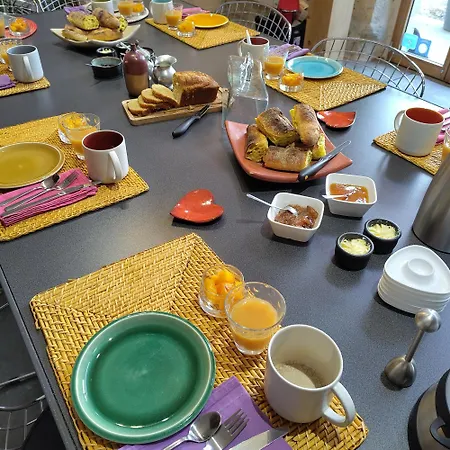 La Metairie Du Clos Saint Louis 3*