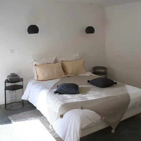 Nocleg ze śniadaniem La Metairie Du Clos Saint Louis 3*