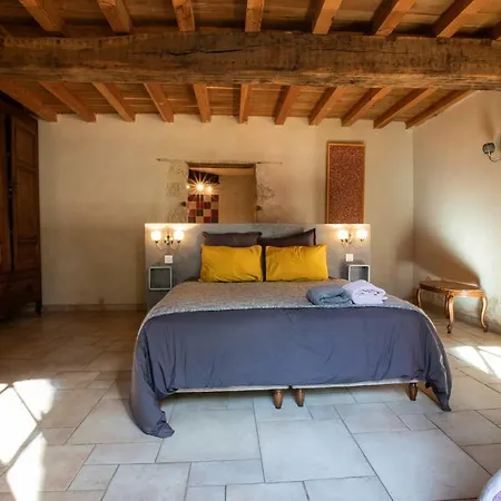 La Metairie Du Clos Saint Louis Montréal